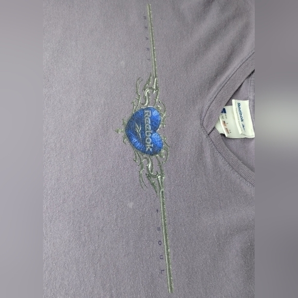 VINTAGE 90s Reebok Women's Large T-shirt V-neck L/S Heart & Soul Lavender Cotton - Picture 3 of 9